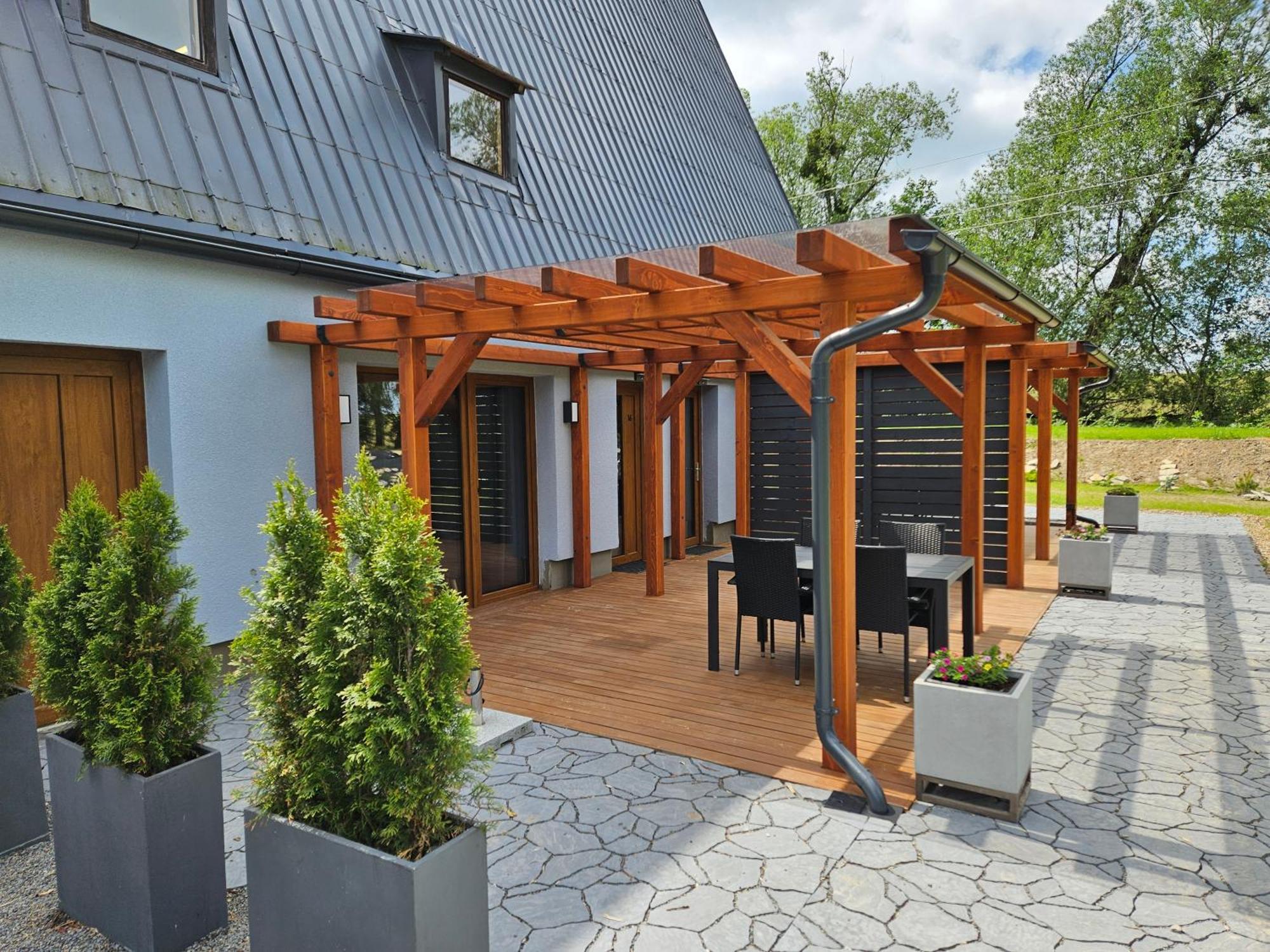 Pension Koliba Komorní Lhotka Exterior foto