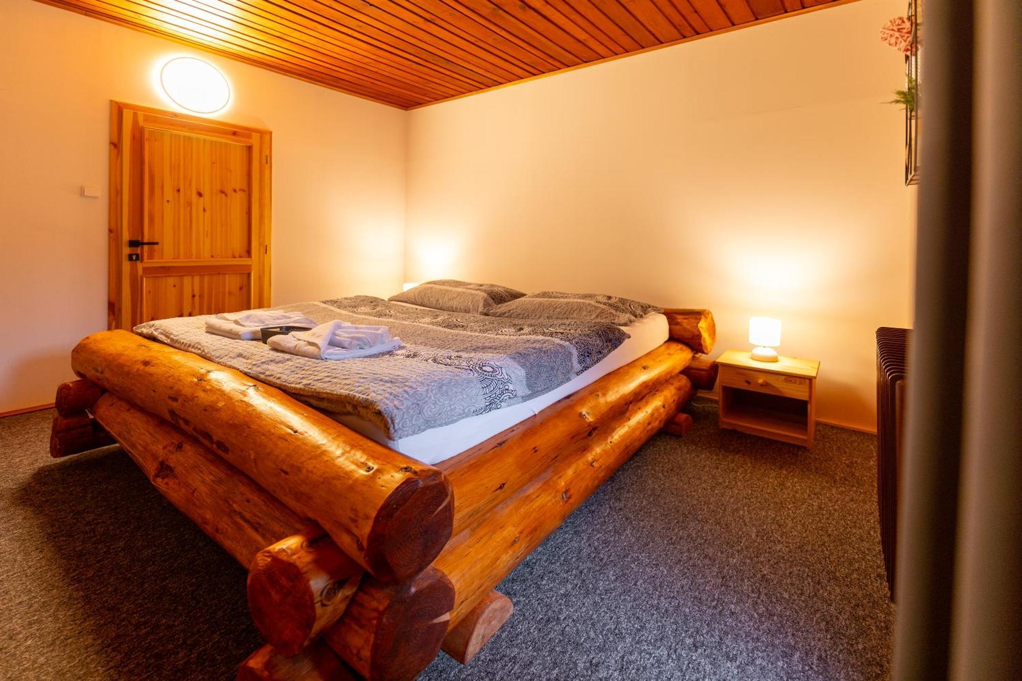 Pension Koliba Komorní Lhotka Quarto foto